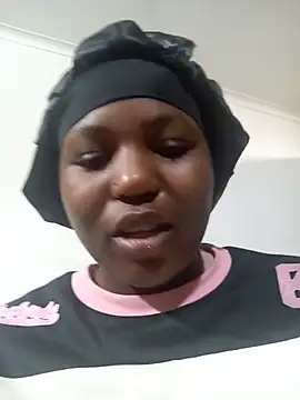 Snapshot of SweetHoney21_ chatting on July 24, 2026, 6:09 am SweetHoney21 online show from July 24, 2026, 6:09 am