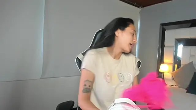 Snapshot of Adhara7 chatting on November 21, 2025, 8:30 pm Adhara7 online show from November 21, 2025, 8:30 pm