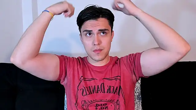 jasonxd9898 online show from September 15, 2025, 3:23 pm