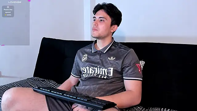 jasonxd9898 online show from September 21, 2025, 1:11 am