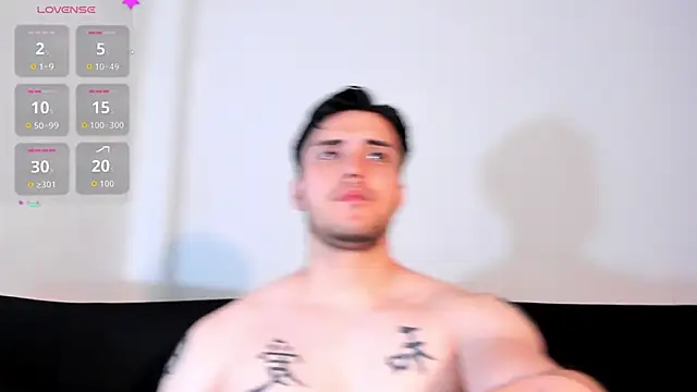 jasonxd9898 online show from December 4, 2025, 2:21 am