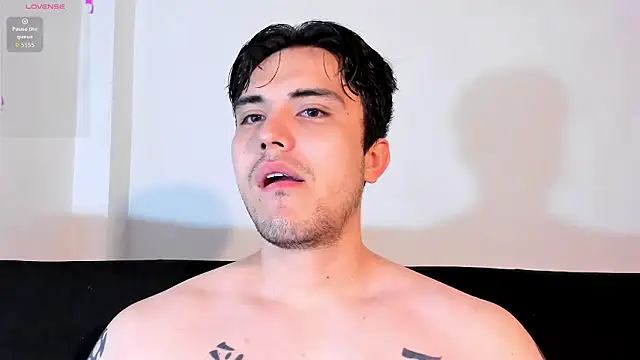 jasonxd9898 online show from February 3, 2026, 12:54 pm