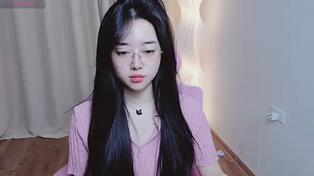 Snapshot of Miu-999 chatting on February 2, 2026, 2:32 am Miu-999 online show from February 2, 2026, 2:32 am