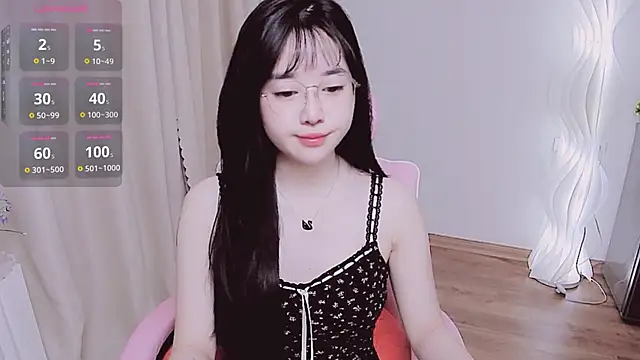 Miu-999 online show from October 17, 2025, 2:04 am