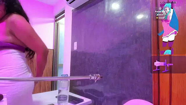 dalia roses online show from April 3, 2026, 1:01 am