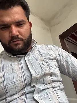 amitsharma7868 online show from November 3, 2025, 7:24 am