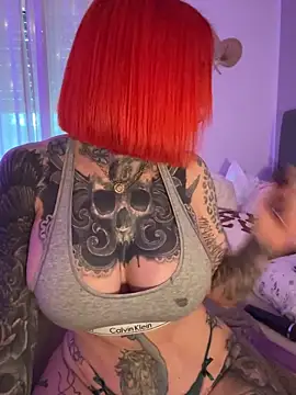 Snapshot of CatCoxx chatting on March 3, 2026, 11:17 am CatCoxx online show from March 3, 2026, 11:17 am