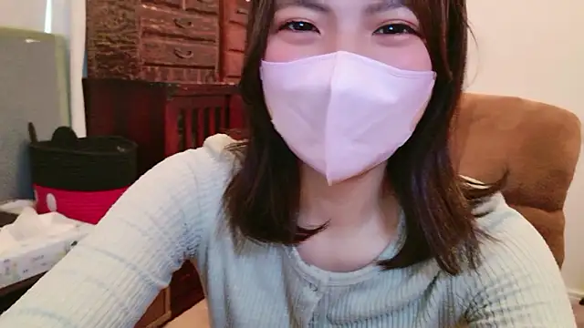 Snapshot of Fuwa_chan chatting on October 10, 2025, 4:46 am Fuwa chan online show from October 10, 2025, 4:46 am