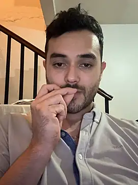 acmello83 online show from April 18, 2026, 7:40 pm