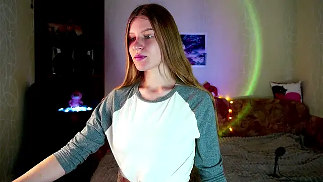 Luntryy online show from November 18, 2025, 8:06 am