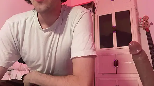 fakenshtbrah online show from September 18, 2025, 12:35 am