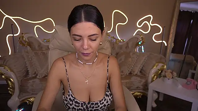 OnlyXxandra online show from October 4, 2025, 1:23 pm