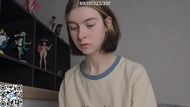 Snapshot of bertamimi chatting on November 11, 2025, 6:36 pm bertamimi online show from November 11, 2025, 6:36 pm