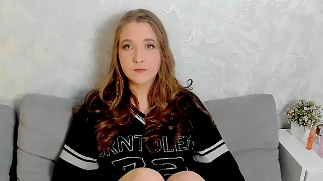 EiraWise online show from December 2, 2025, 1:35 pm