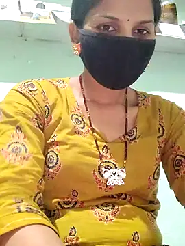 poojam93 online show from September 8, 2025, 2:49 pm