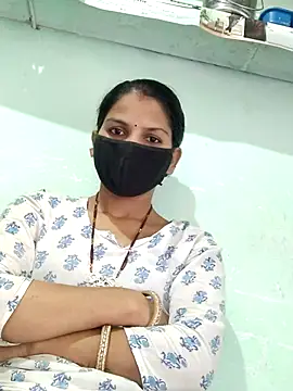 poojam93 online show from September 19, 2025, 1:53 am