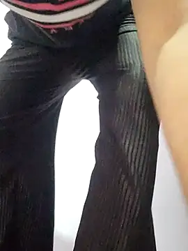 poojam93 online show from September 28, 2025, 11:39 am