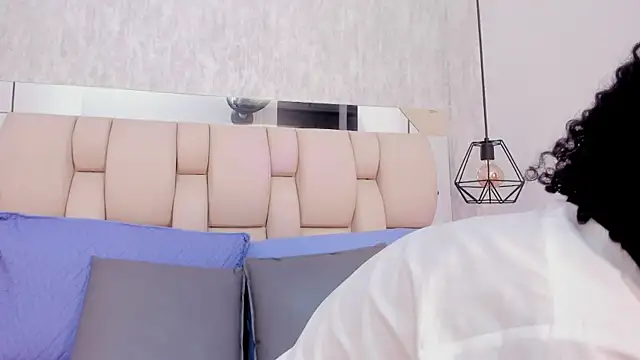 Johan gz  online show from September 10, 2025, 11:42 am