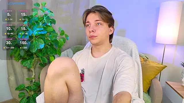 Robby Manson online show from October 10, 2025, 1:34 pm