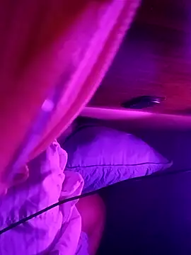 sarahkat86 online show from September 21, 2025, 2:39 am