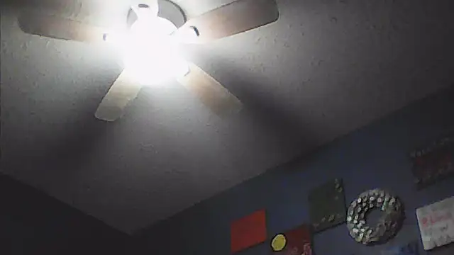 sarahkat86 online show from October 17, 2025, 12:58 am