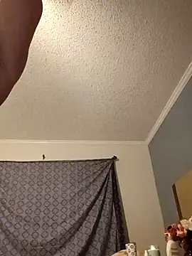 sarahkat86 online show from September 27, 2025, 2:28 am