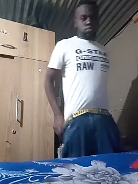 celazimnike062127 online show from March 17, 2026, 3:31 am