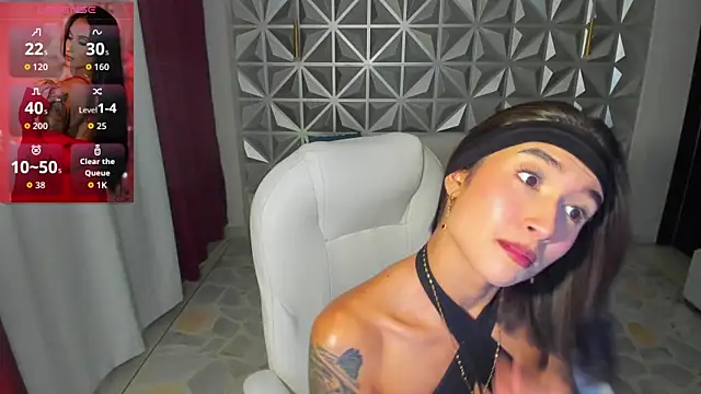 Snapshot of hellen_tease chatting on July 7, 2026, 12:42 pm hellen tease online show from July 7, 2026, 12:42 pm