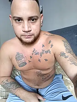 Catire10  online show from April 16, 2026, 7:03 pm