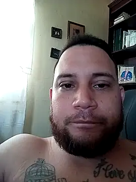 Catire10  online show from September 10, 2025, 5:23 pm