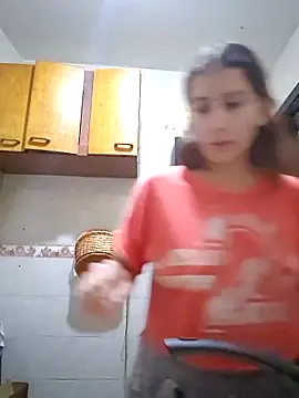 aytanna torrez online show from November 15, 2025, 11:58 am