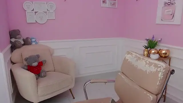 LilFleurish online show from November 5, 2025, 5:21 am