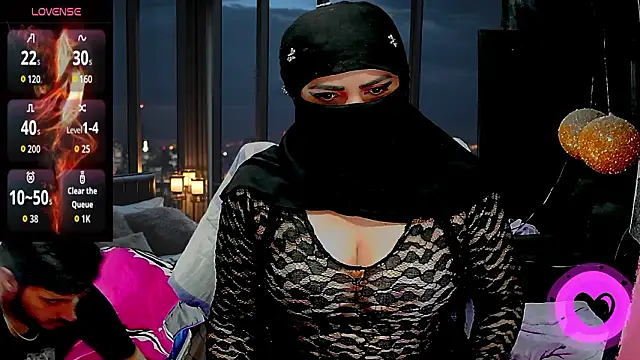 SultanaLayla online show from February 2, 2026, 7:24 pm