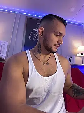 Snapshot of Marco_Vega chatting on November 27, 2025, 8:20 pm Marco Vega online show from November 27, 2025, 8:20 pm