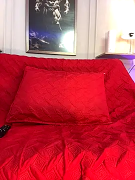 Snapshot of Marco_Vega chatting on October 15, 2025, 8:22 am Marco Vega online show from October 15, 2025, 8:22 am