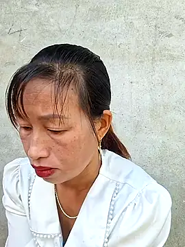 ngocngoc cute online show from October 5, 2025, 12:45 am