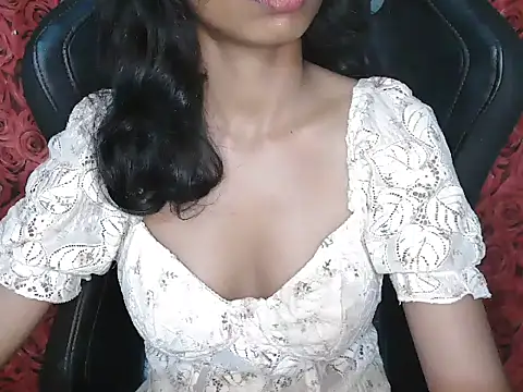 Simmi Ji online show from November 26, 2025, 6:02 am