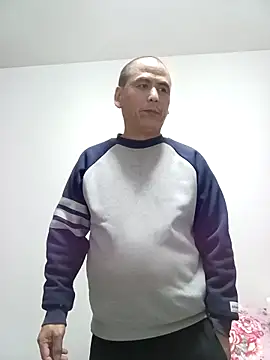 CWQ123 online show from November 16, 2025, 2:22 pm