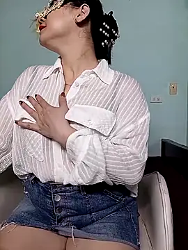 Spa-LinhLinh online show from September 28, 2025, 7:54 pm