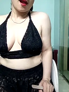 Spa-LinhLinh online show from October 6, 2025, 8:04 am