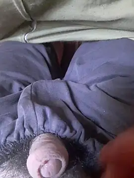 Snapshot of Brongiep chatting on September 13, 2025, 5:18 am Brongiep online show from September 13, 2025, 5:18 am