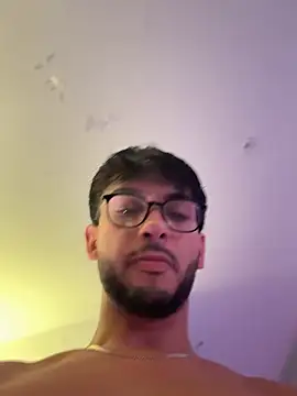 Snapshot of Gipsyboysteve chatting on March 16, 2026, 5:44 am Gipsyboysteve online show from March 16, 2026, 5:44 am