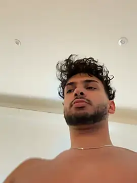 Snapshot of Gipsyboysteve chatting on April 14, 2026, 12:10 pm Gipsyboysteve online show from April 14, 2026, 12:10 pm