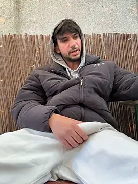 Snapshot of Gipsyboysteve chatting on April 7, 2026, 6:26 am Gipsyboysteve online show from April 7, 2026, 6:26 am