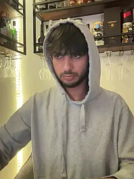 Snapshot of Gipsyboysteve chatting on April 8, 2026, 6:42 pm Gipsyboysteve online show from April 8, 2026, 6:42 pm