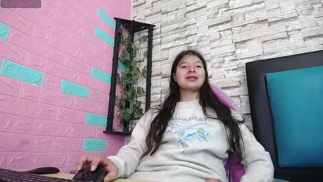 maily can online show from November 21, 2025, 12:59 pm