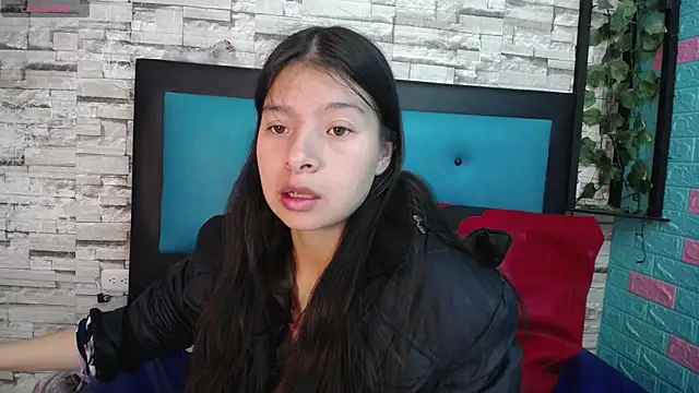 maily can online show from September 12, 2025, 12:27 pm