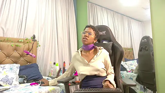 didoelizabeth online show from September 29, 2025, 1:17 pm