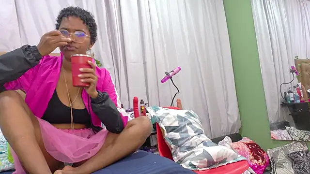 didoelizabeth online show from October 14, 2025, 12:50 pm