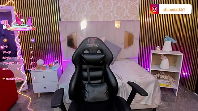 Shinedark tay1 online show from September 14, 2025, 3:29 am